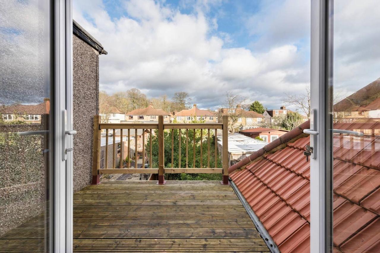 The Bluebird - One Bedroom Apartment In Watford Watford  Ngoại thất bức ảnh